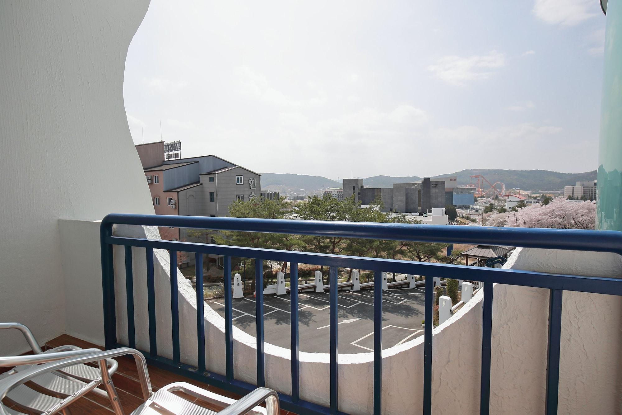 Benikea Swiss Rosen Hotel Gyeongju Exterior photo